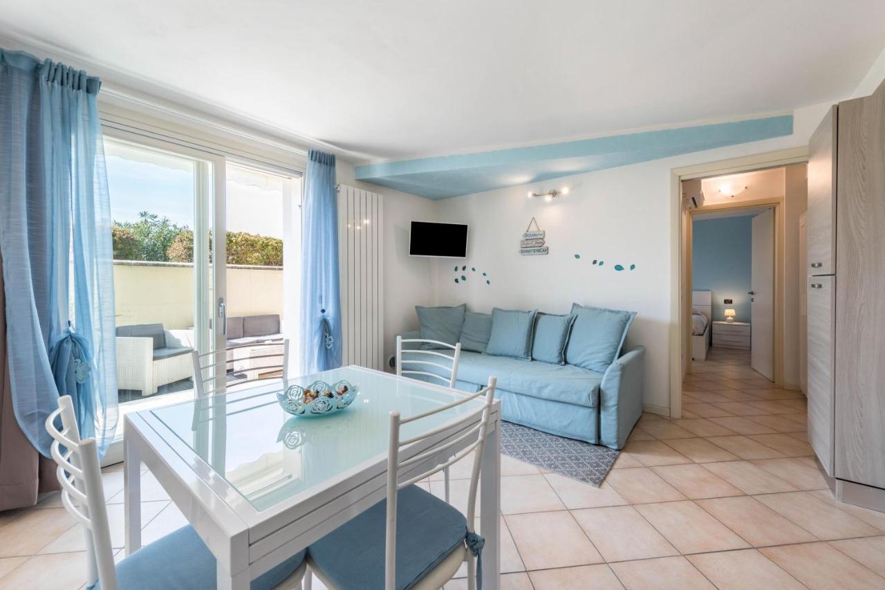 Luxury Apartment With Swimming Pool Лонато Екстериор снимка
