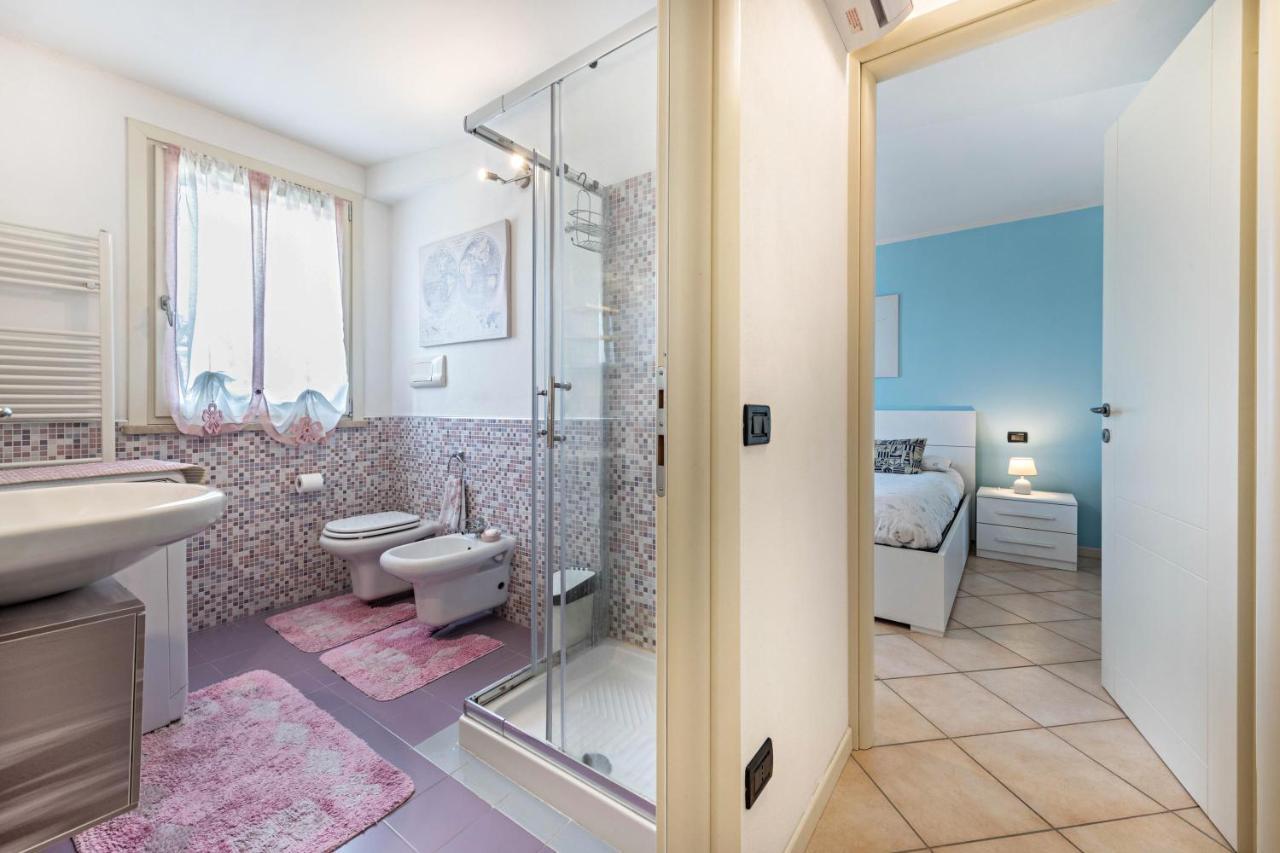 Luxury Apartment With Swimming Pool Лонато Екстериор снимка